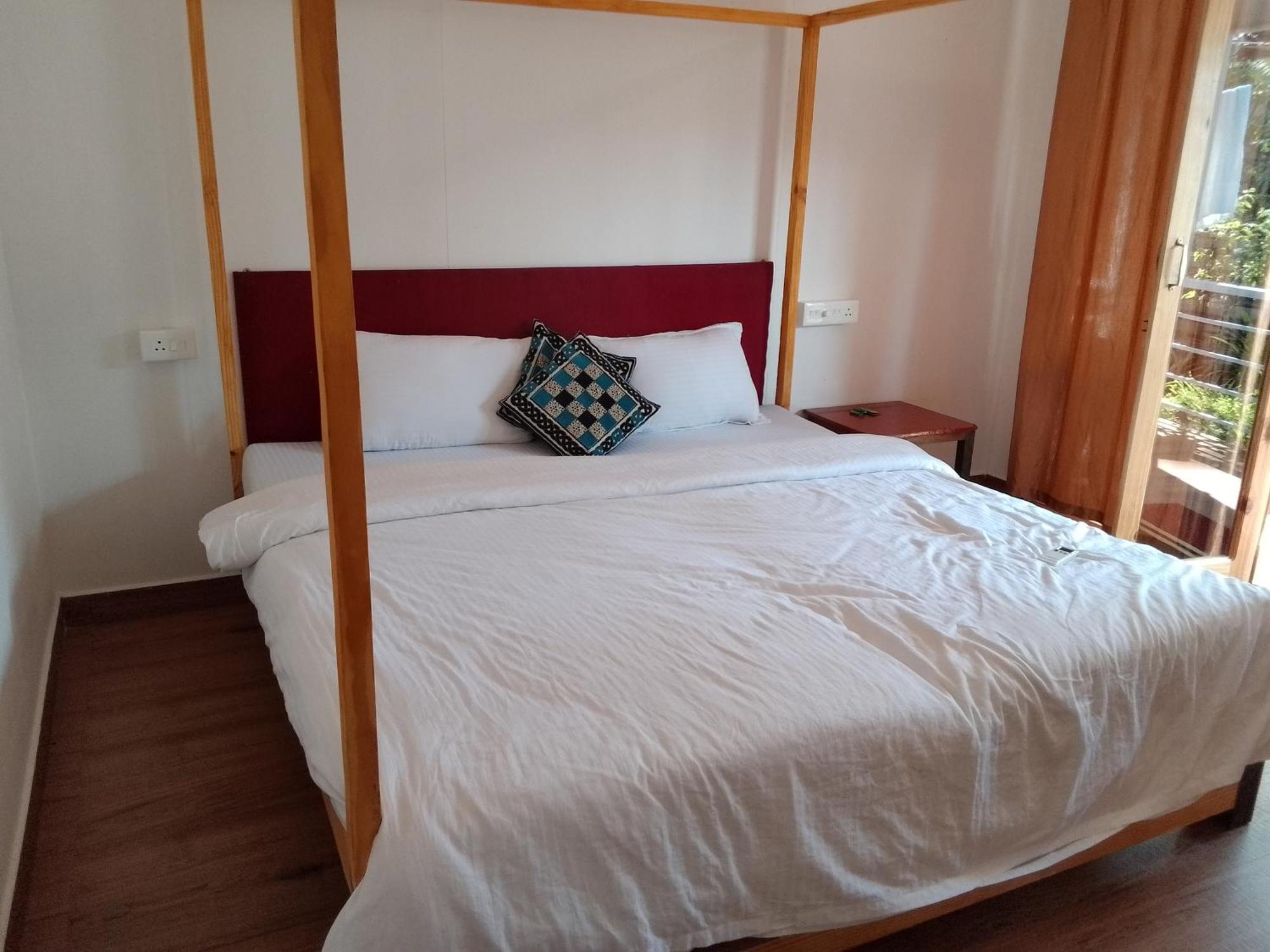 Royal Castle Resort Palolem, Canacona Ngoại thất bức ảnh