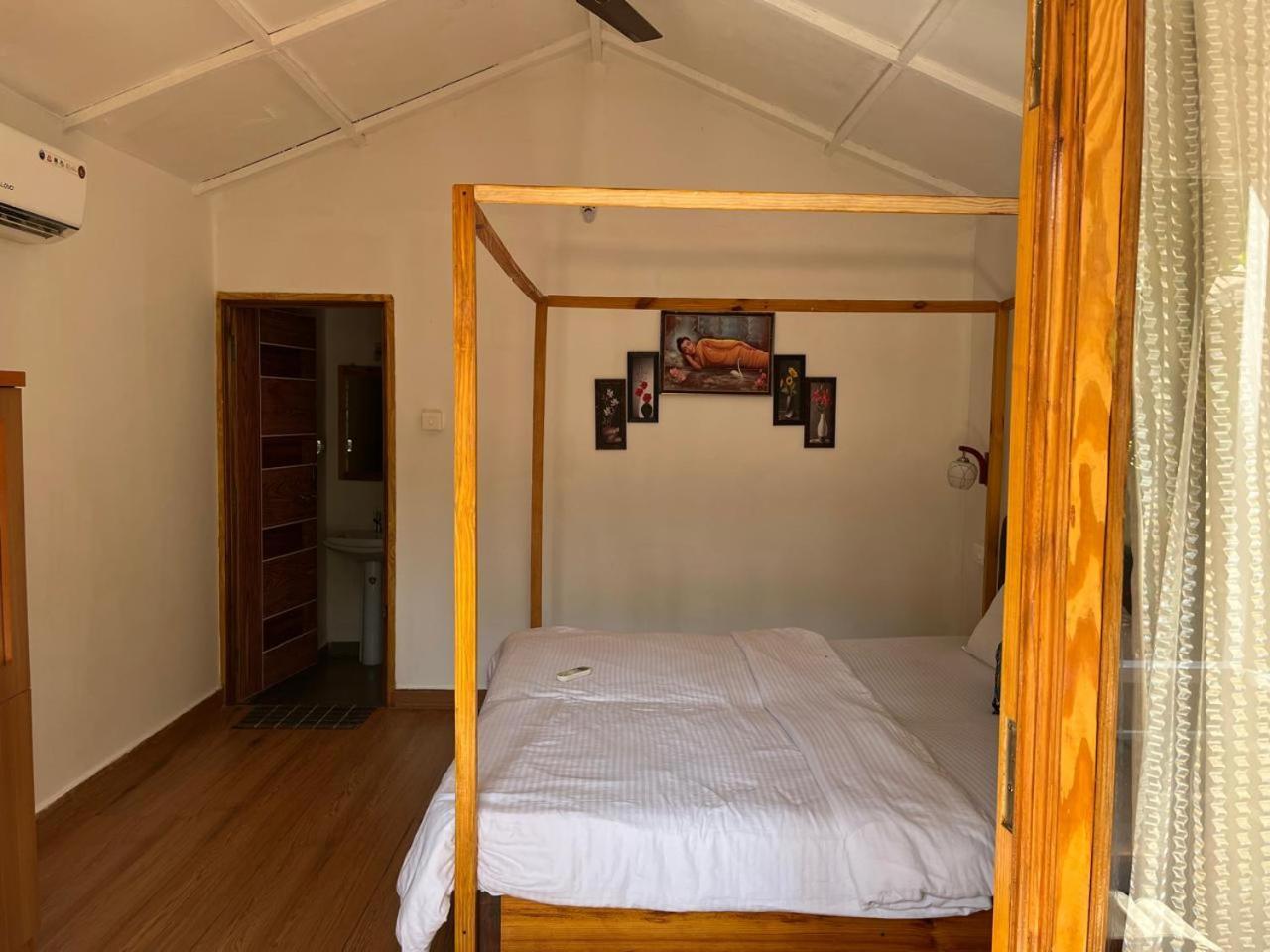 Royal Castle Resort Palolem, Canacona Phòng bức ảnh